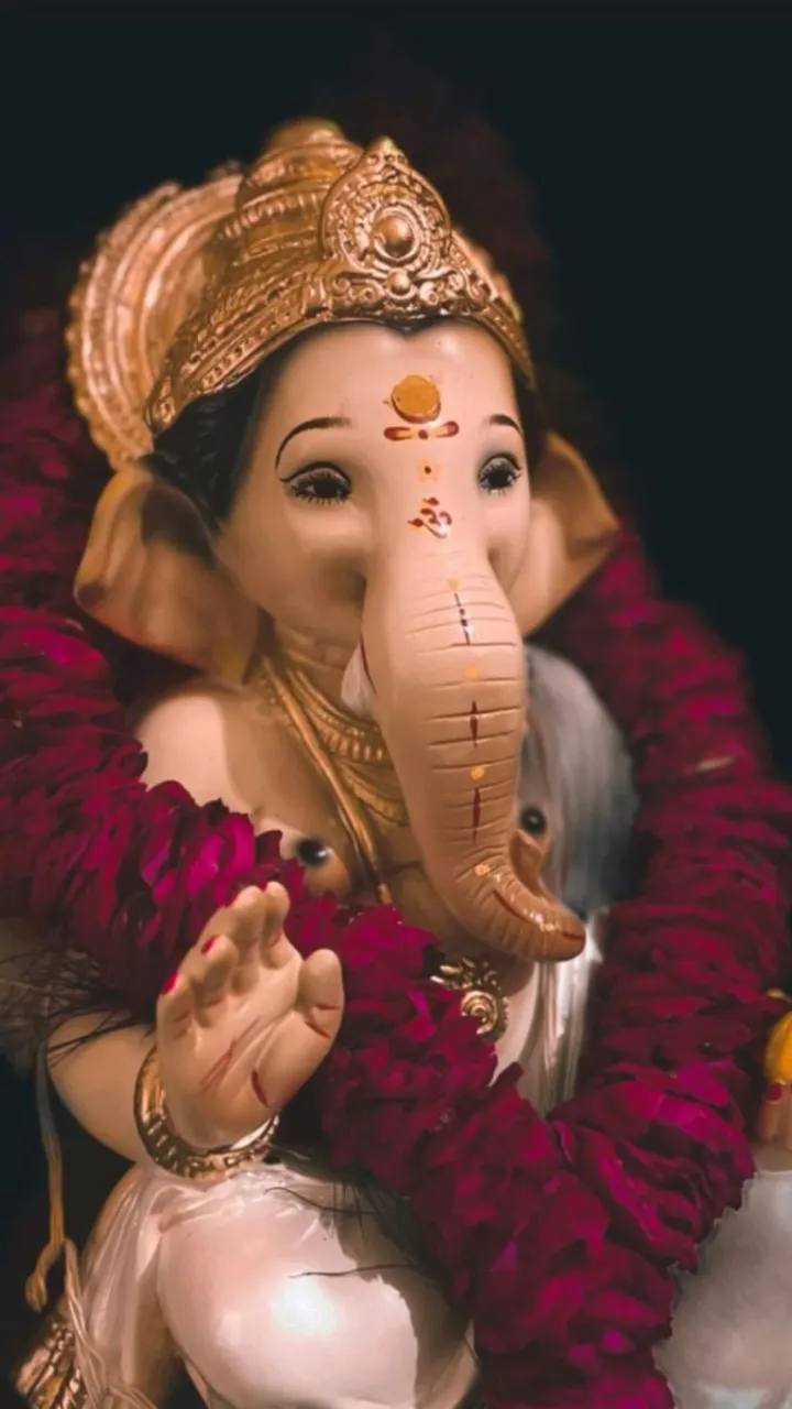 Ganesh Chaturthi Status Video Maker for Festive Wishes